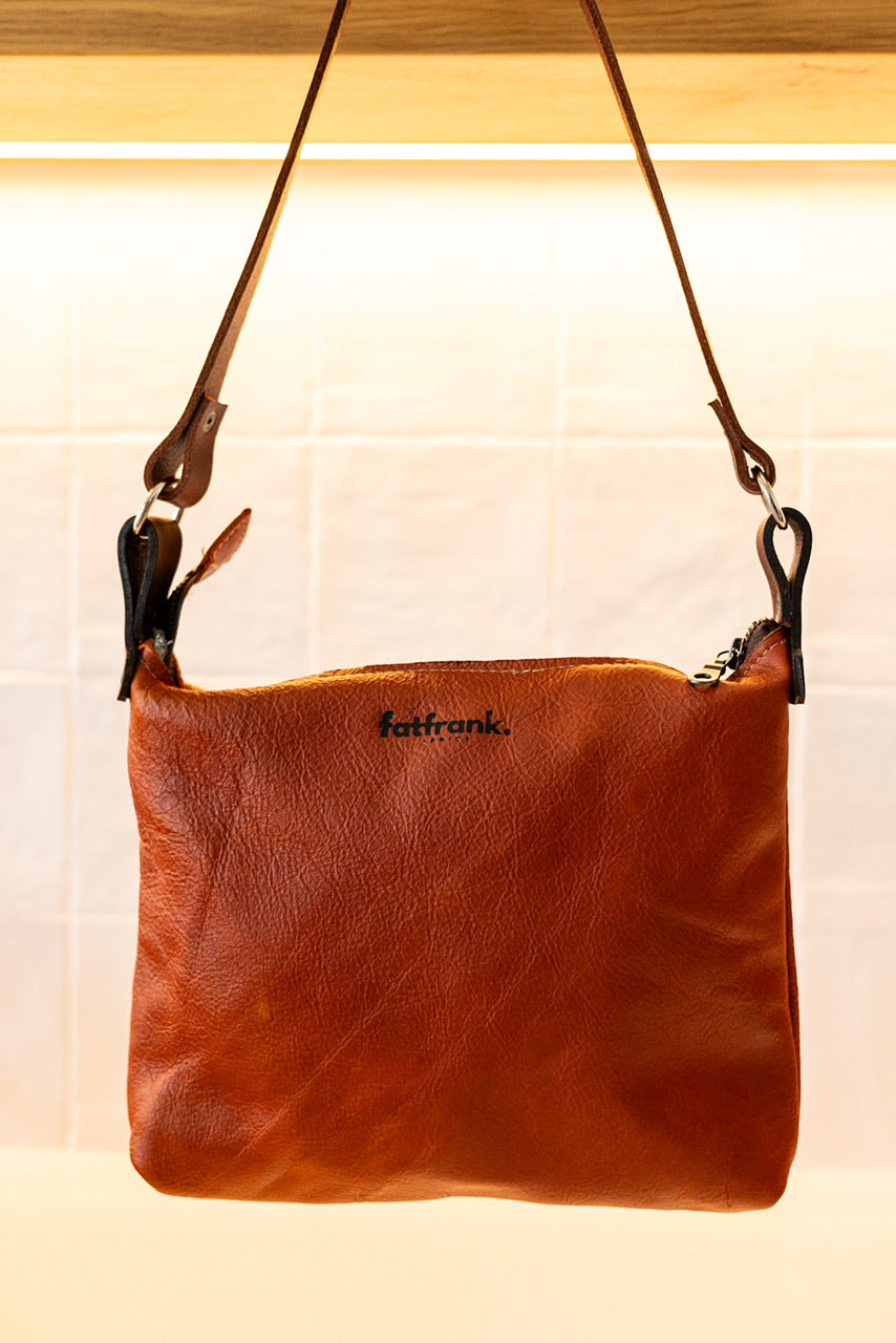 LARGE SQUARE SLING HANDBAG CHERRY
