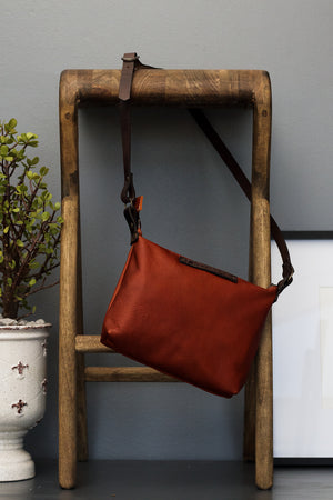 LARGE SQUARE SLING HANDBAG CHERRY