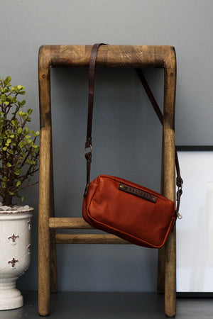 SO SLING HANDBAG CHERRY