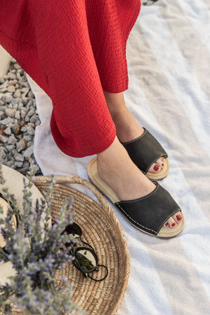 Vamp Sandal Black