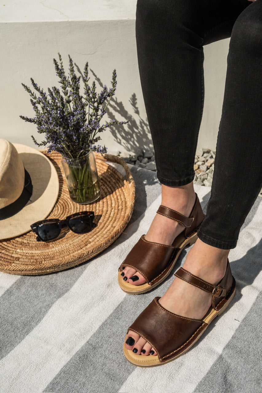 Vamp Strap Sandal Brown