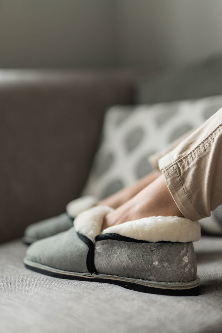 Ladies Brown Sheepskin Slippers | Genuine Sheepskin Comfort – FATFRANK