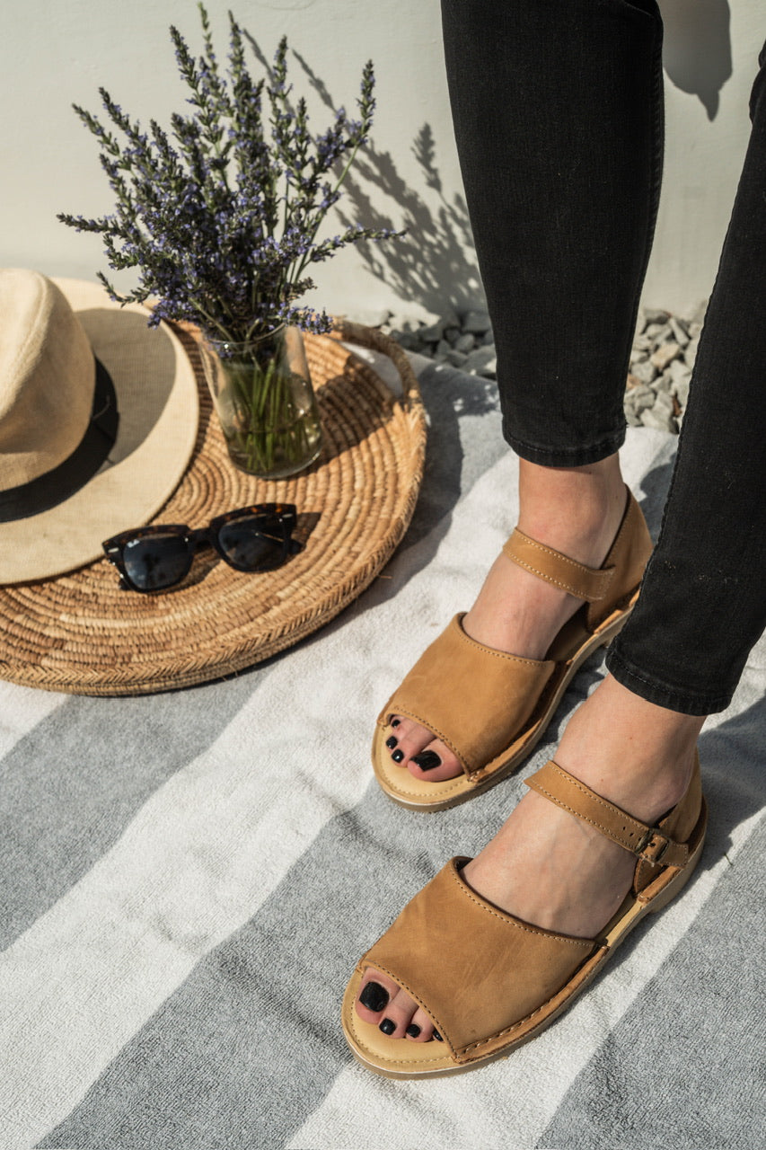 Vamp Strap Sandal Cinnamon