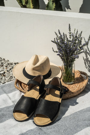 Vamp Strap Sandal Black