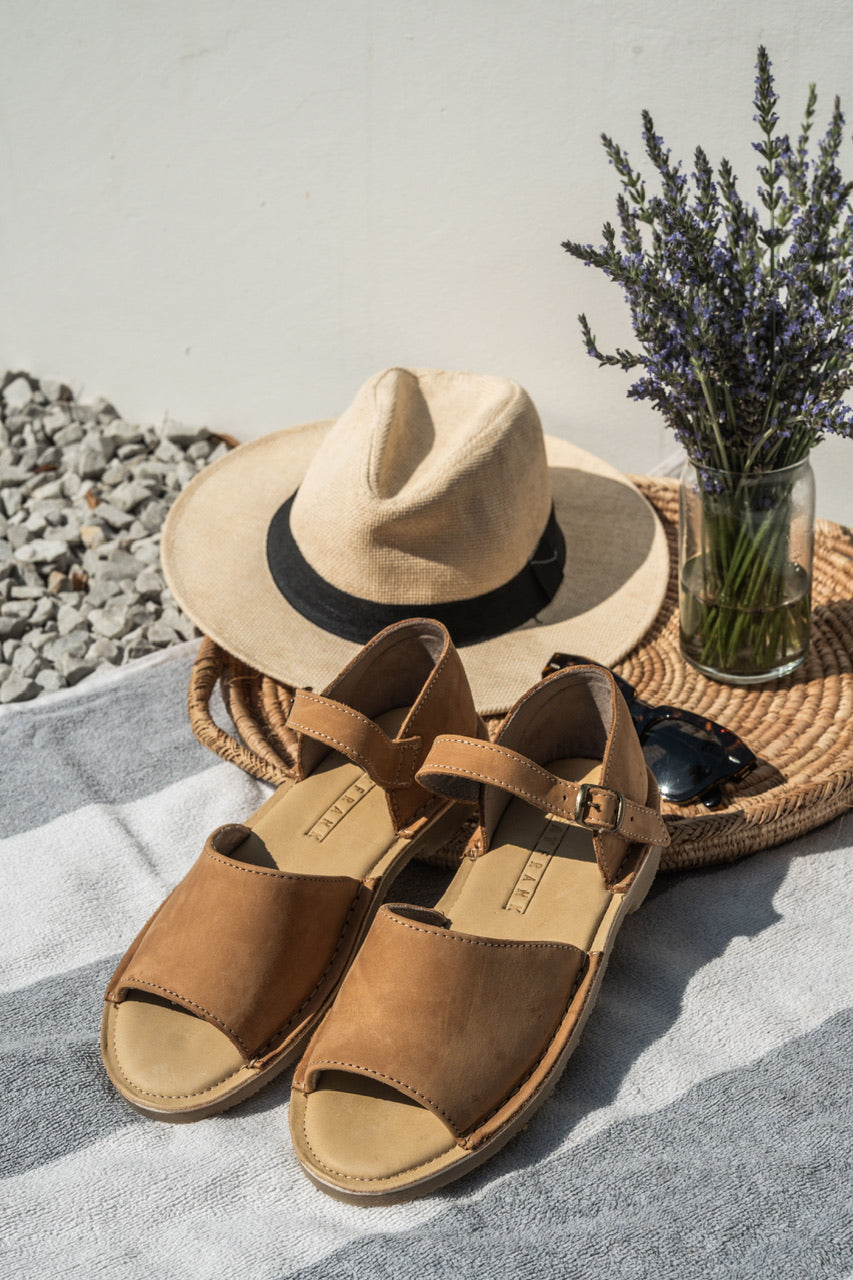 Vamp Strap Sandal Cinnamon