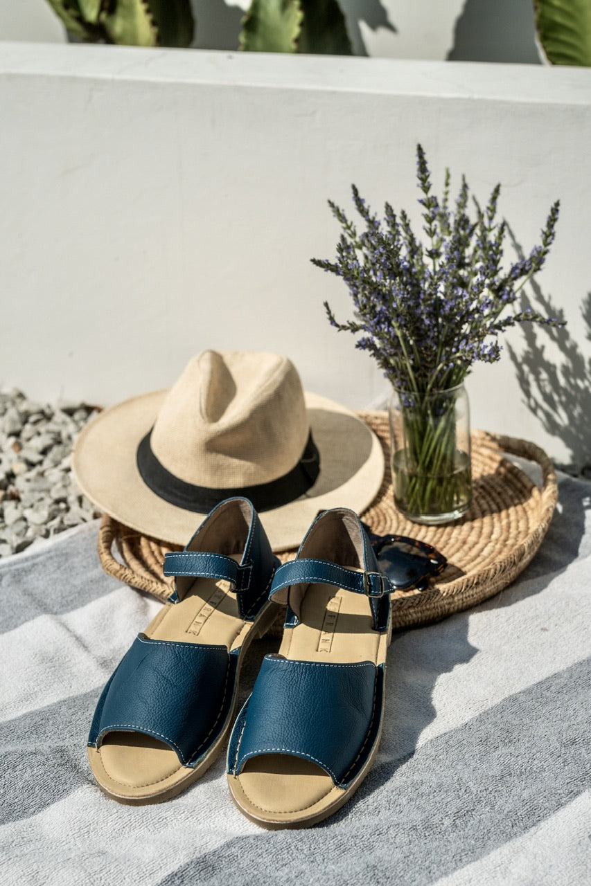 Vamp Strap Sandal Ocean