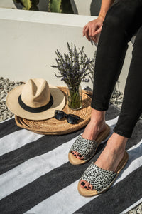 Vamp Sandal Leopard Silver